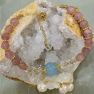 Stretch strawberry quartz bracelet with aquamarine chalcedony.